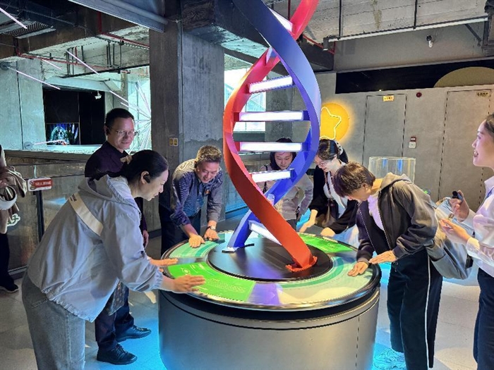 图片2.png 图片2.png